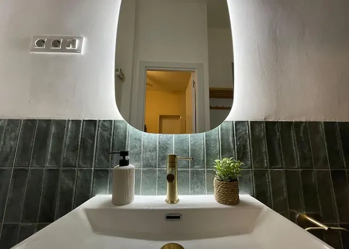 Beautiful Apartament In Lavapies For 3 Pax - 011